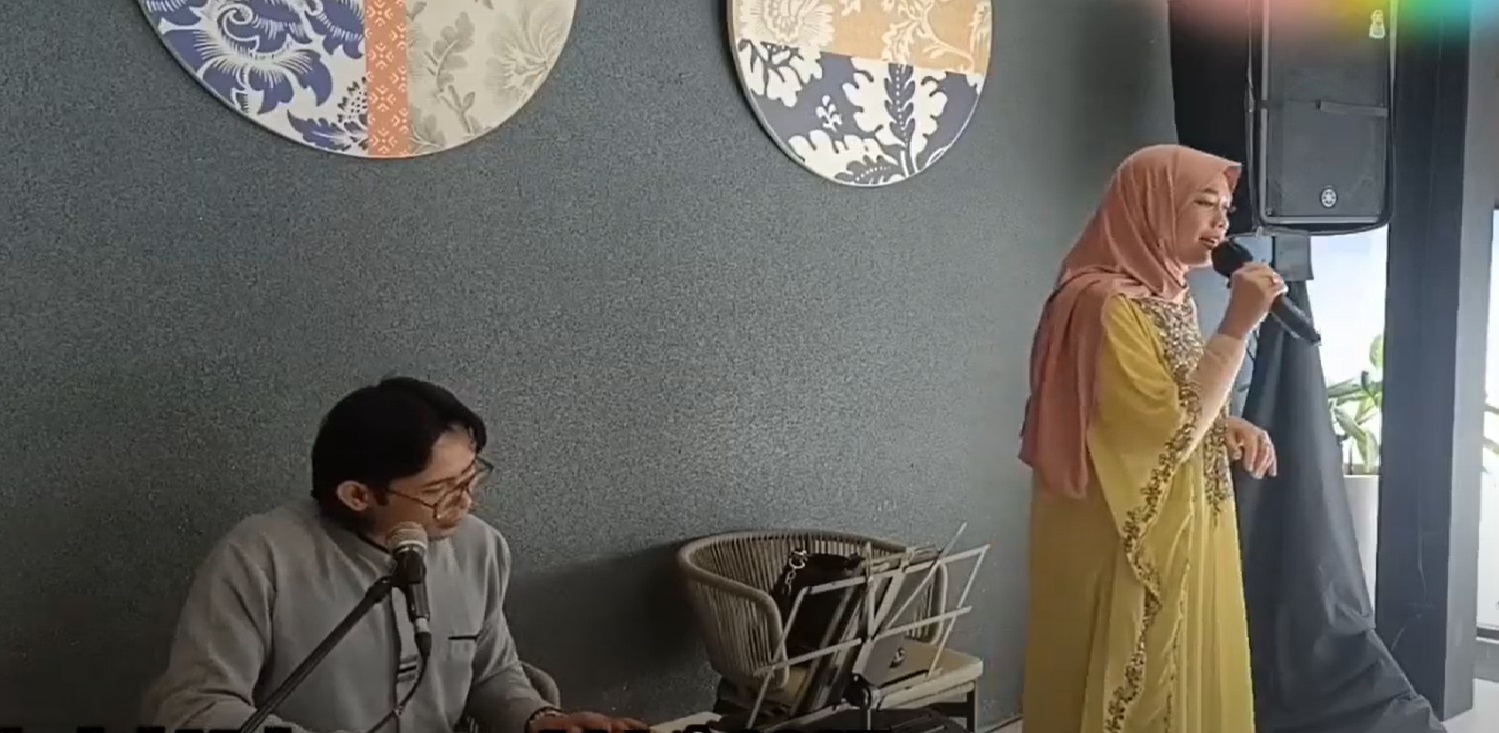 Sewa Organ Tunggal  Berhijab